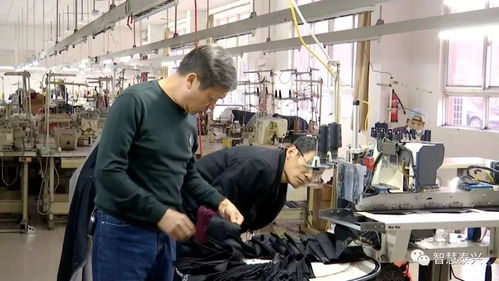 從方向盤到設(shè)計(jì)稿 一位貨運(yùn)老板的服裝創(chuàng)業(yè)傳奇